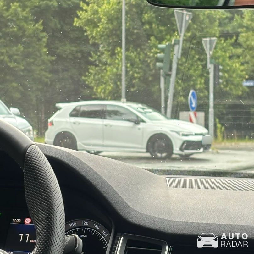 Volkswagen Golf 8 R spotted in Zwönitz