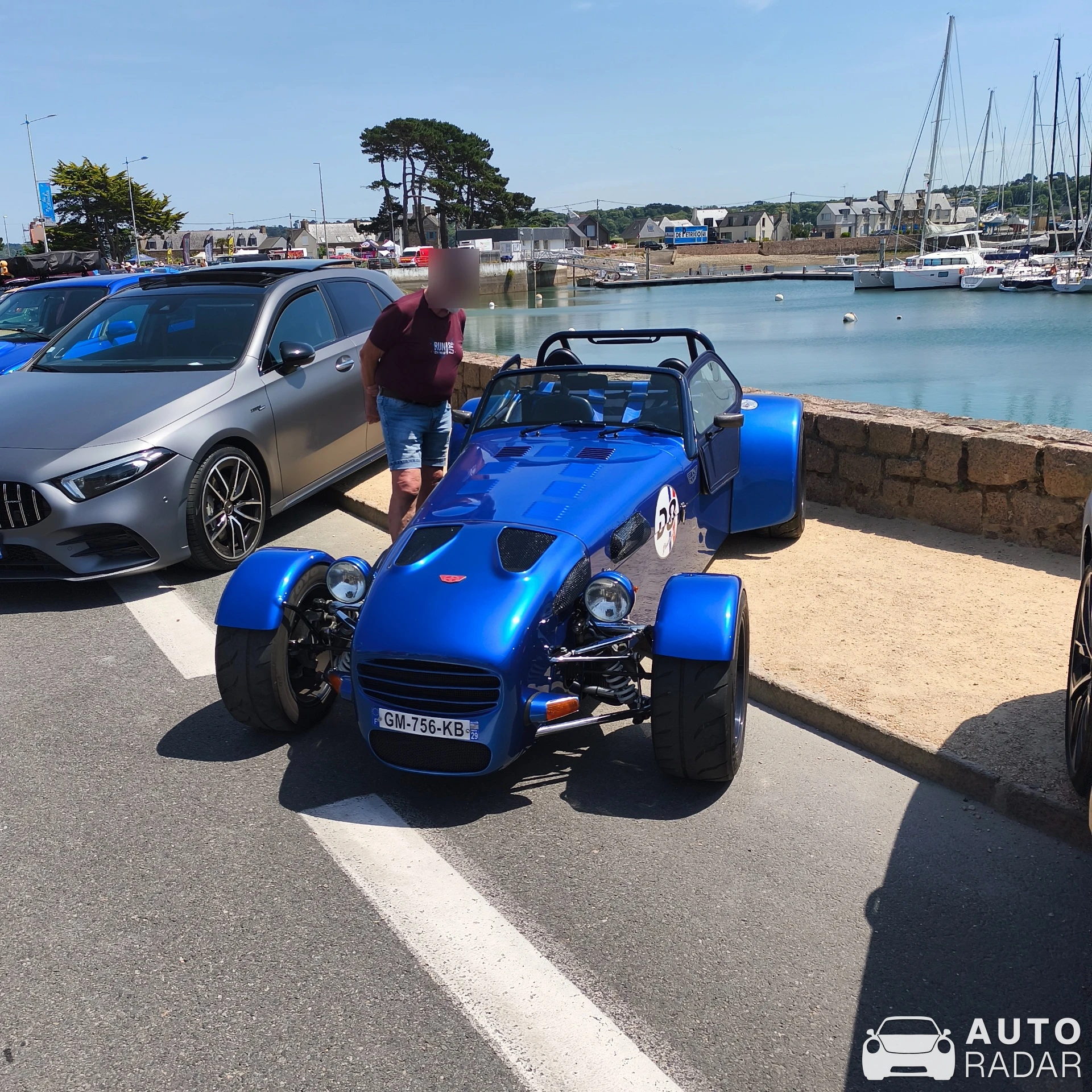 Donkervoort D8 spotted in Perros-Guirec