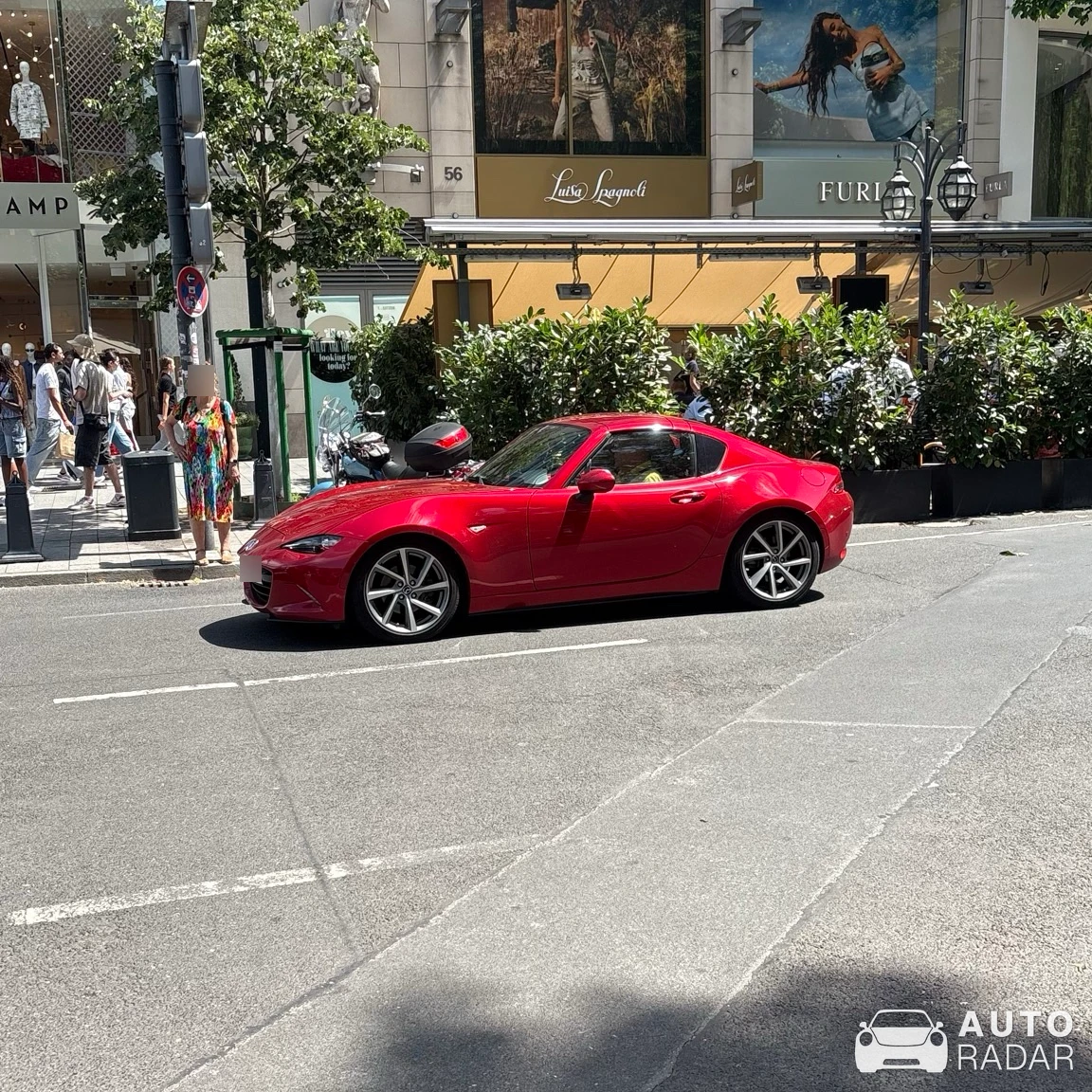 Mazda MX-5 ND RF spotted in Düsseldorf