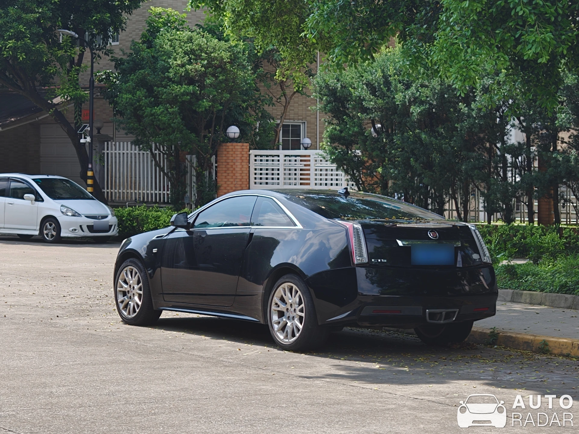 Cadillac CTS-V Coupé spotted in Fuoshan Shi
