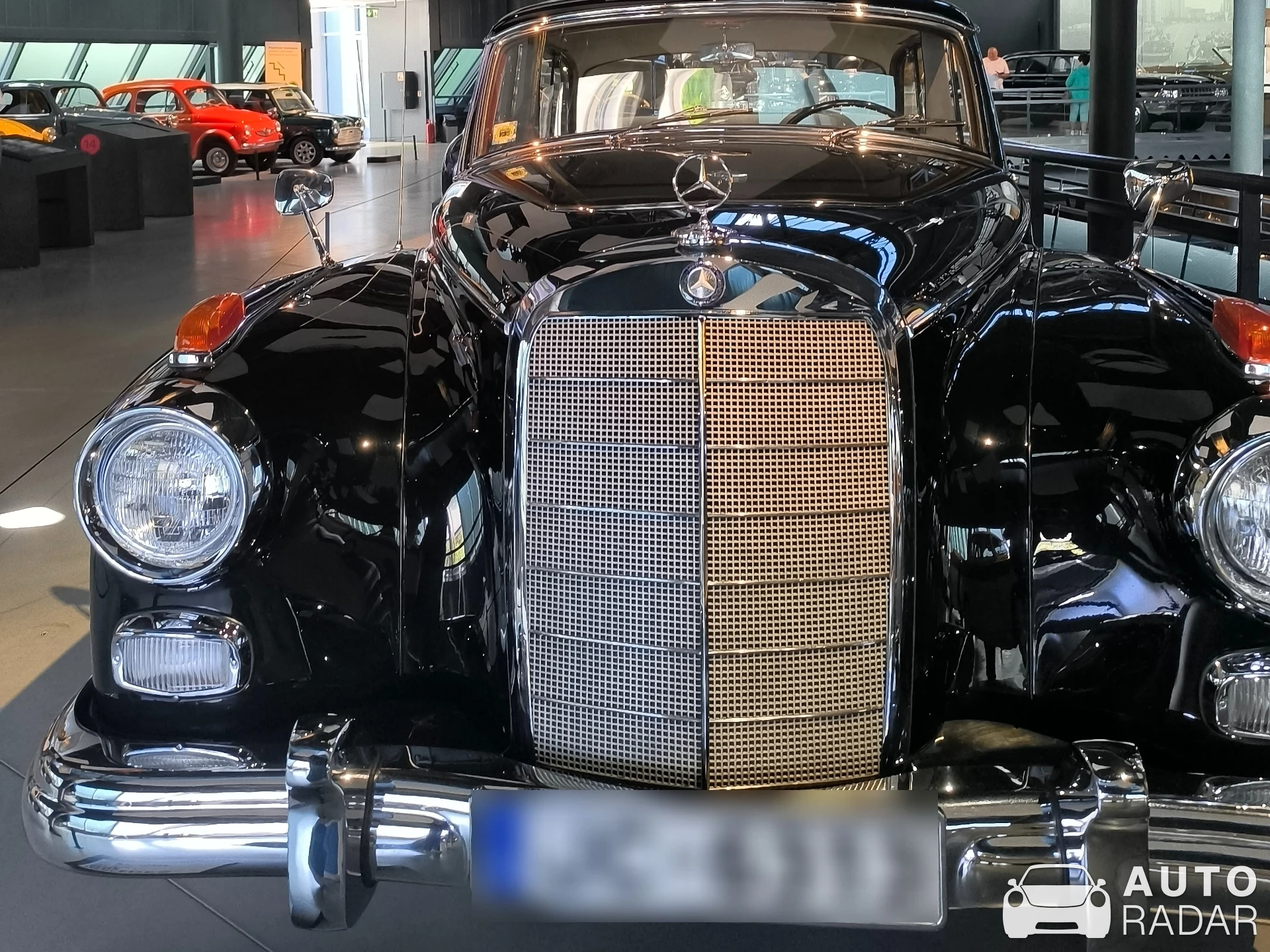 Mercedes-Benz 300D spotted in Riga