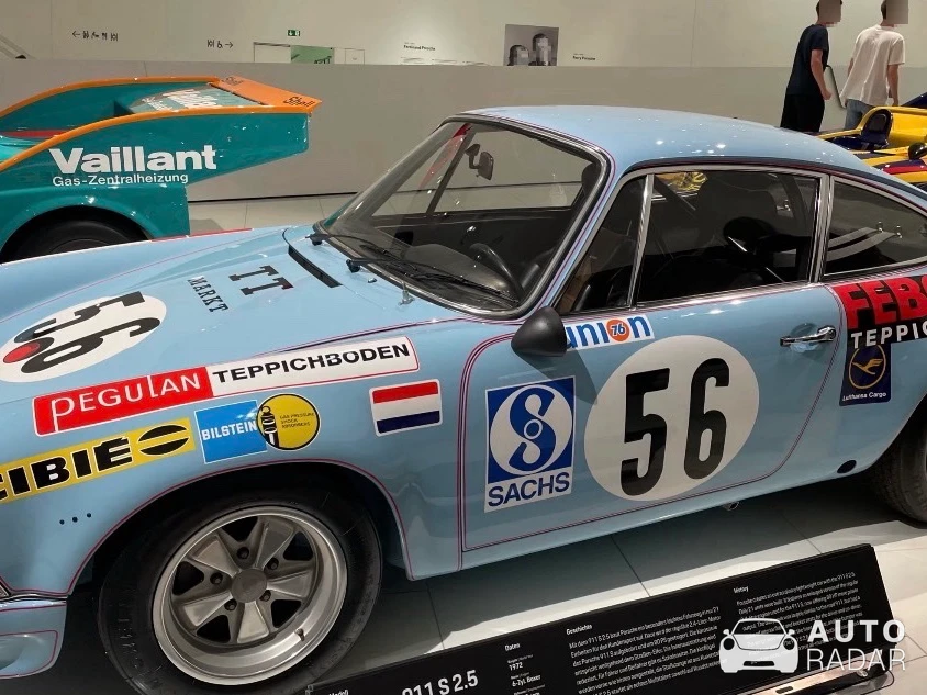 Porsche 911 T 2.2 spotted in Uttenweiler