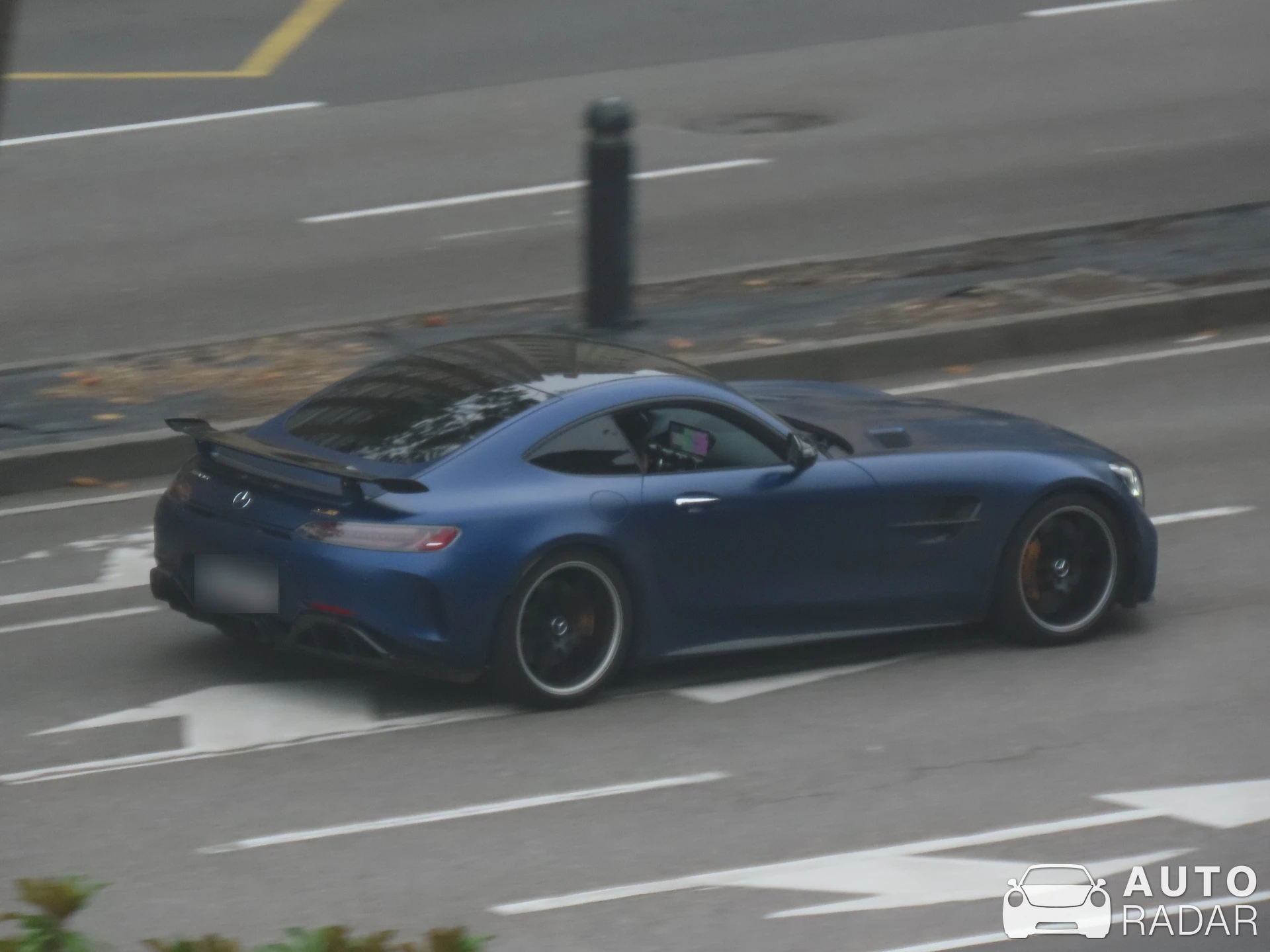 Mercedes-AMG GT R C190 spotted in Gijón