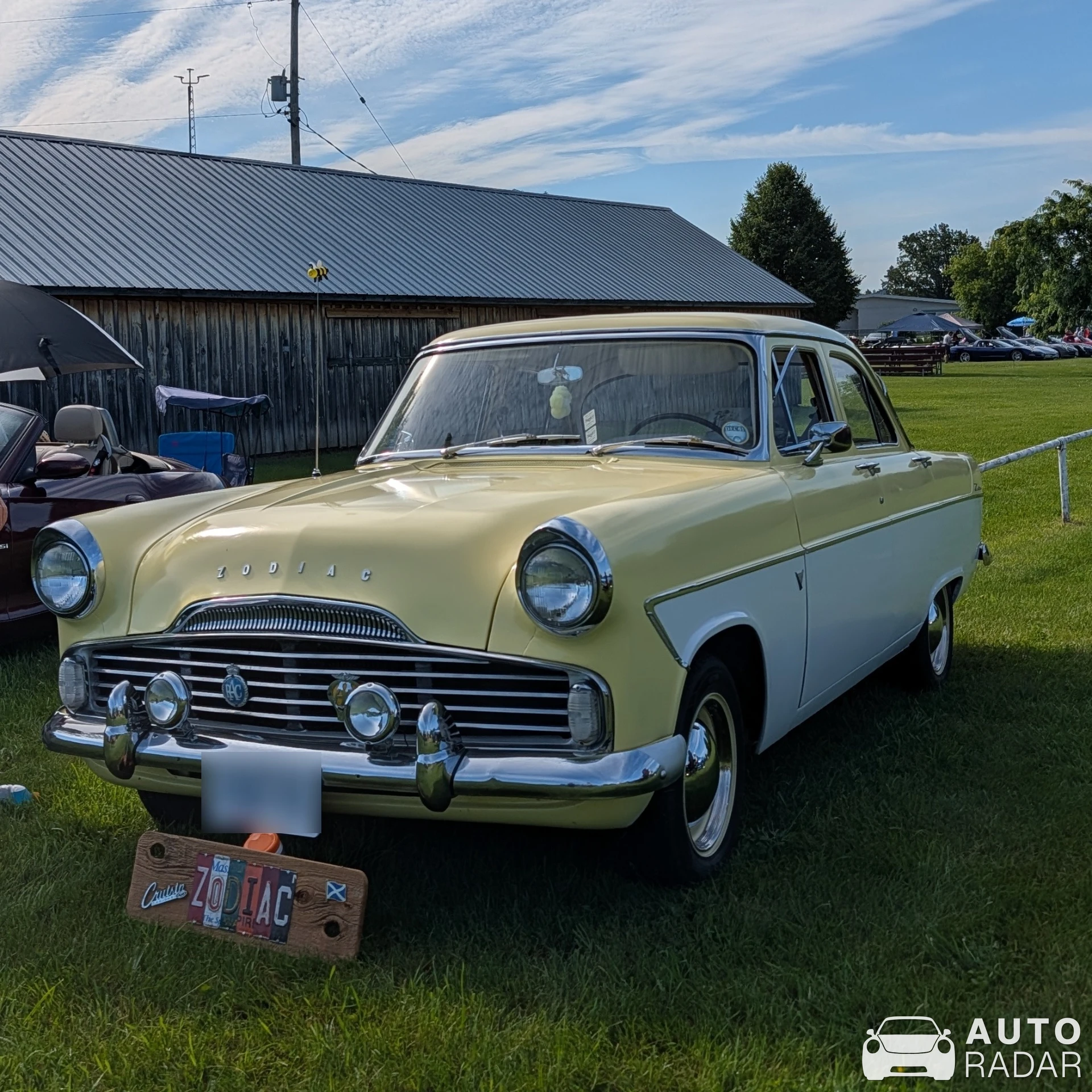 Ford Zodiac spotted in Merrickville