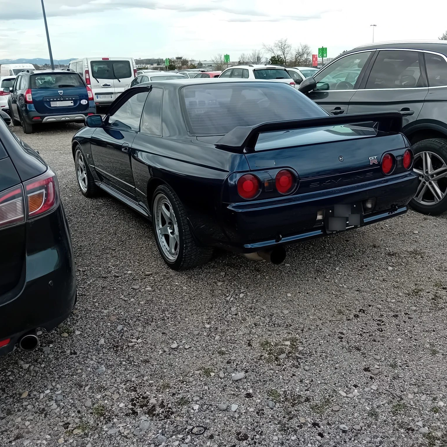 Nissan Skyline R32 spotted in Chassieu, France