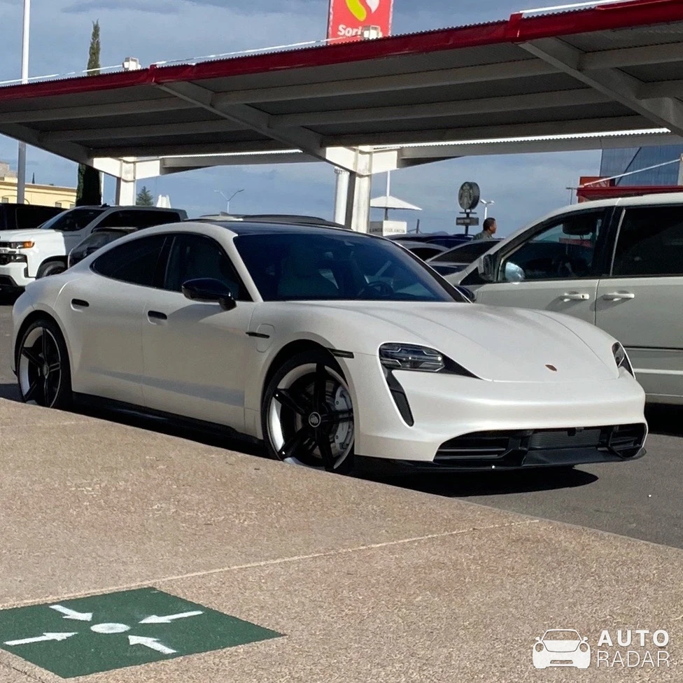 Porsche Taycan Turbo spotted in Chihuahua, Mexico
