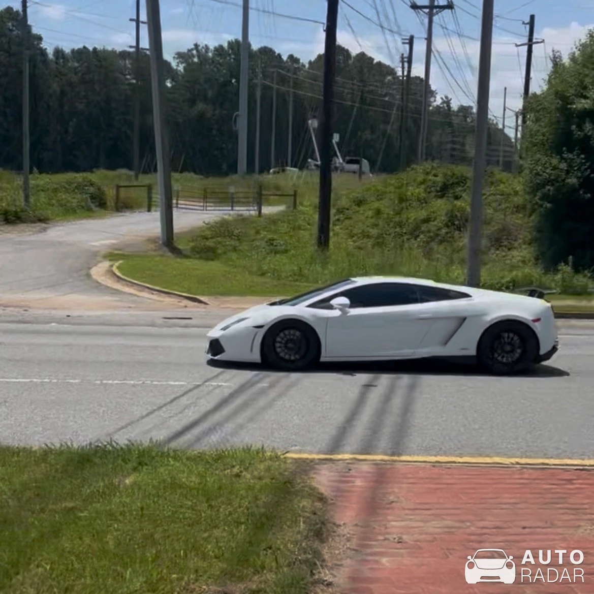 Lamborghini Gallardo LP570-4 Superleggera spotted in Jacksonville