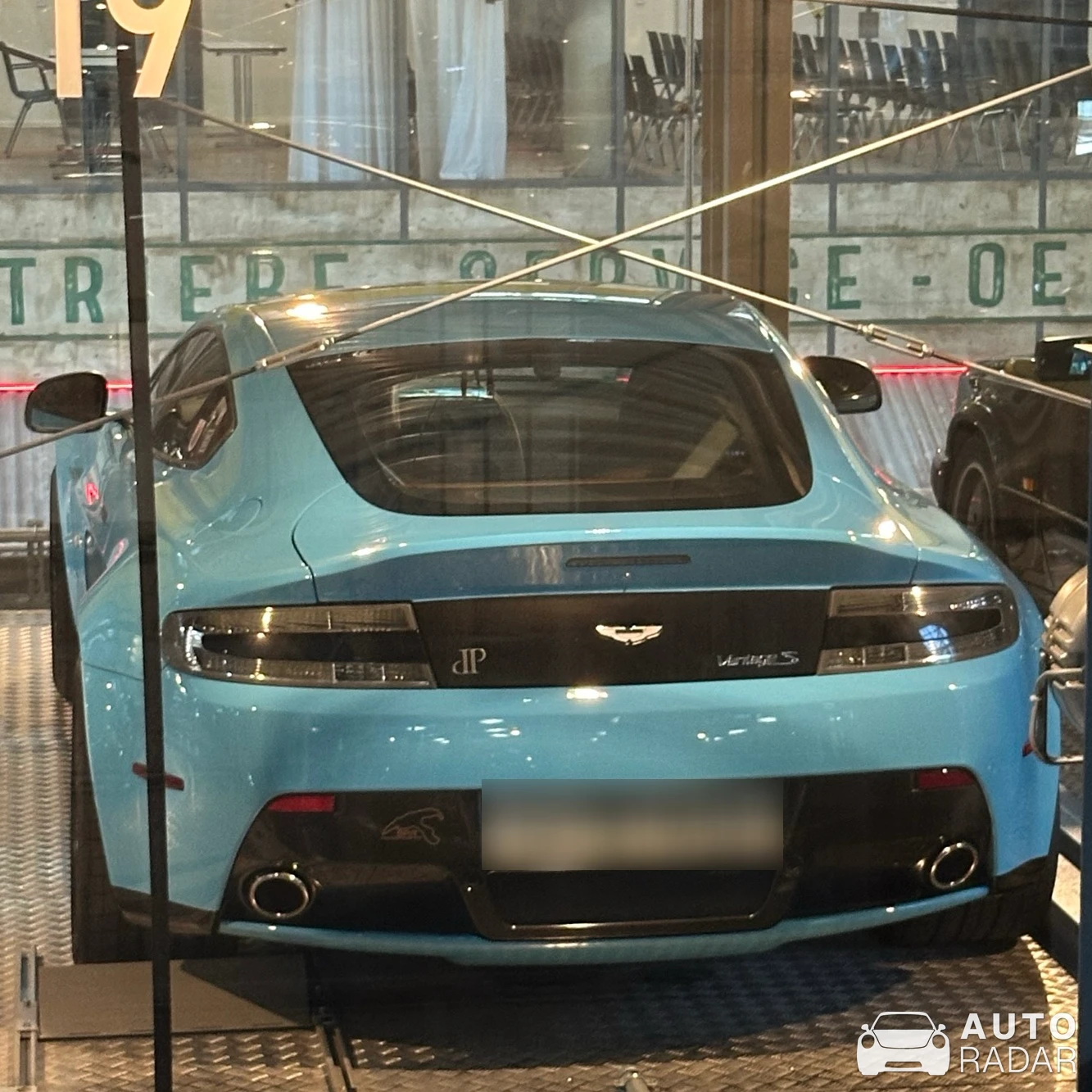 Aston Martin V8 Vantage S spotted in München