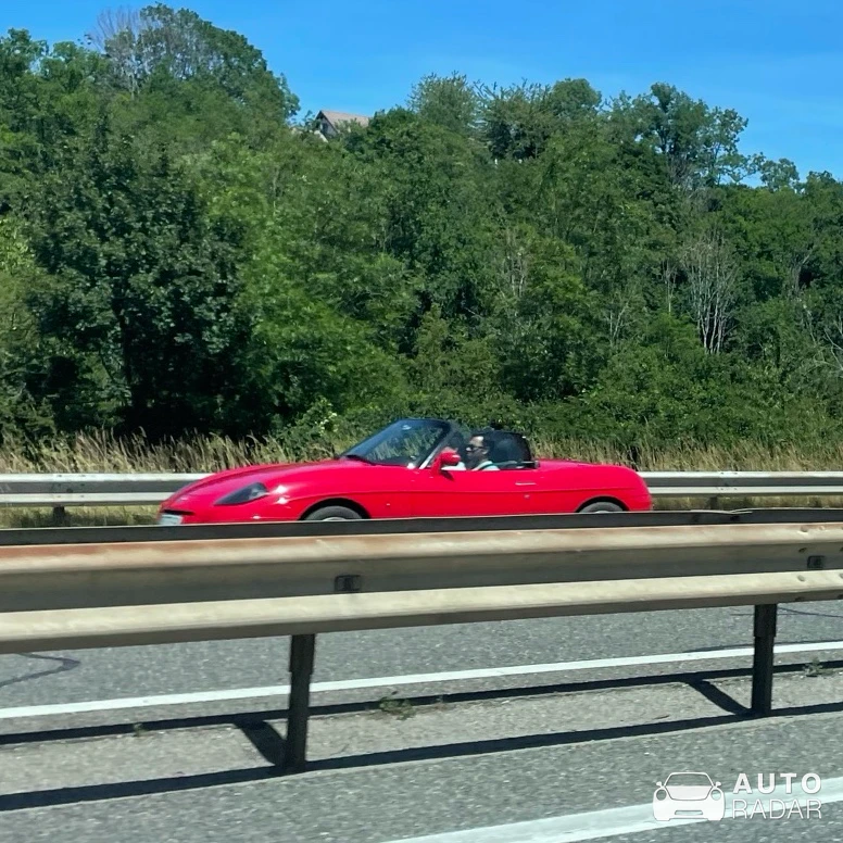 Fiat Barchetta spotted in Sillingy