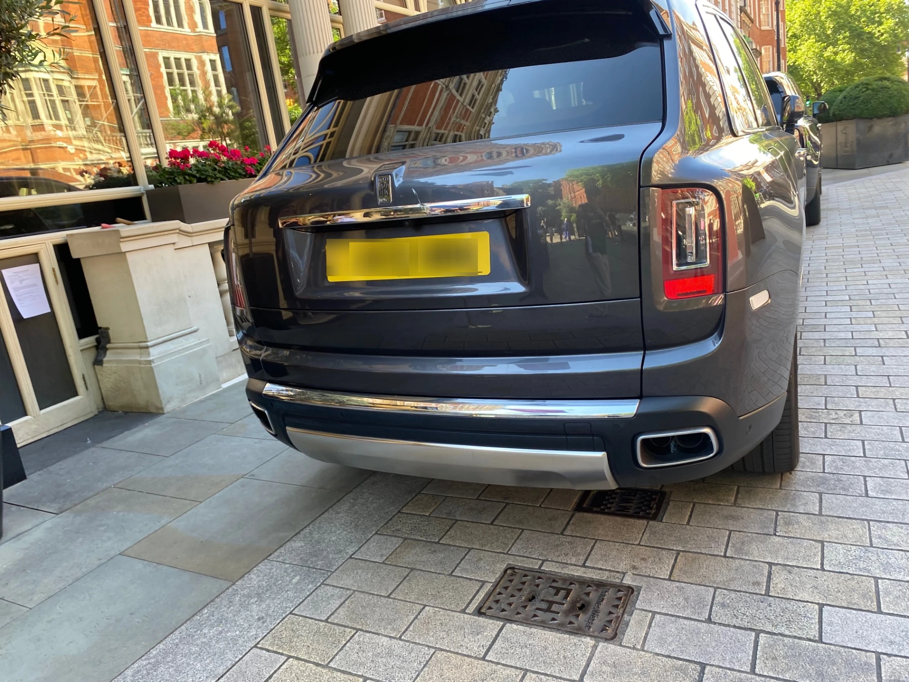 Rolls-Royce Cullinan spotted in Mayfair, United Kingdom