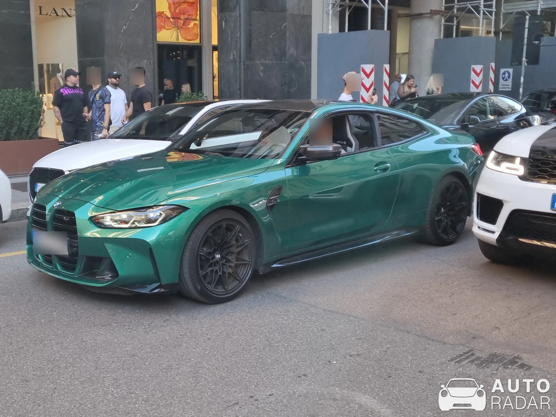 BMW M4 G82 Coupé Competition spotted in Milano, Italia