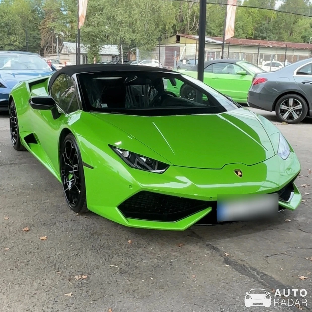 Lamborghini Huracán LP610-4 Spyder spotted in Sofia, Bulgaria
