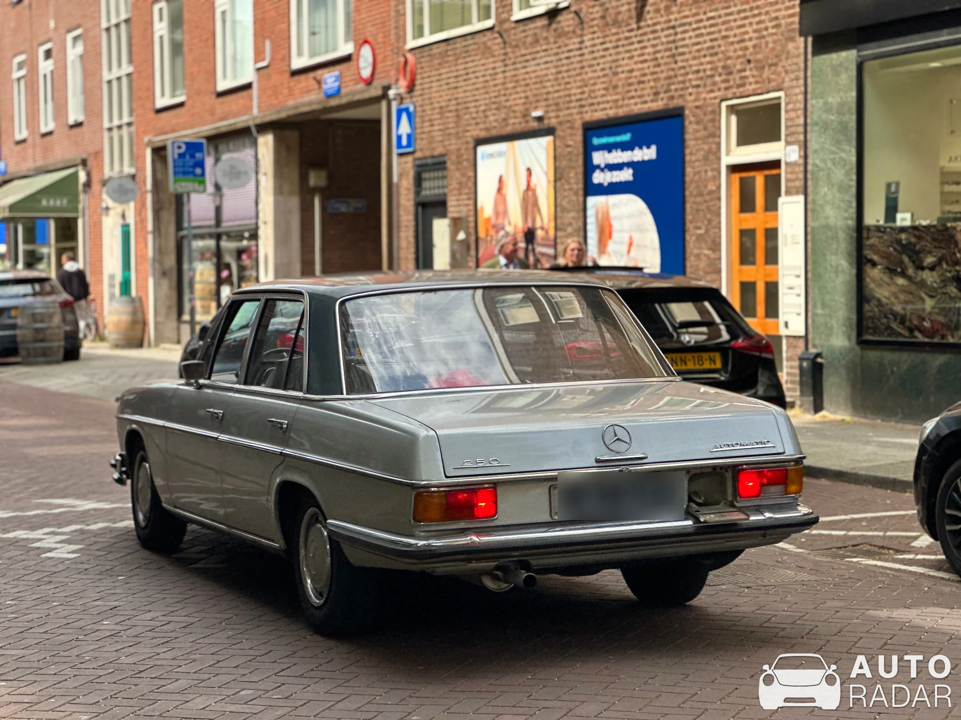 Mercedes-Benz W115 250D spotted in Rotterdam