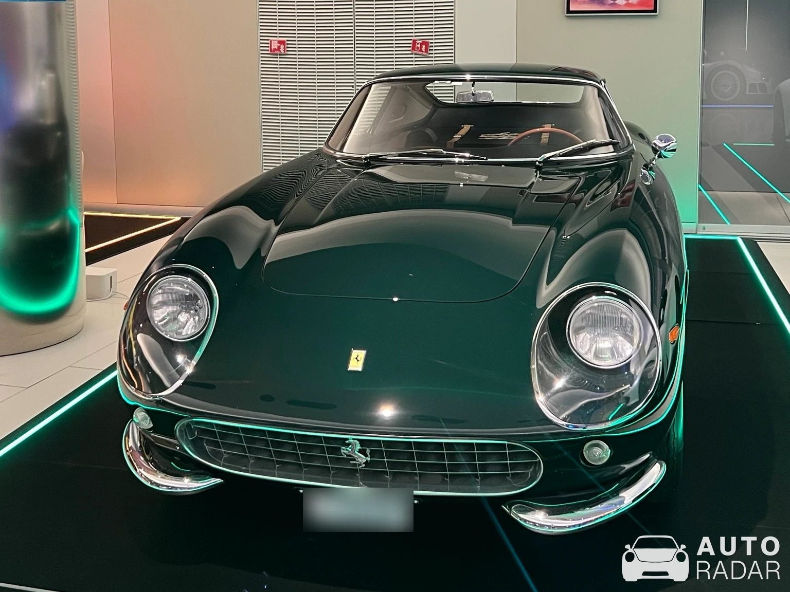Ferrari 275 GTB spotted in Monaco