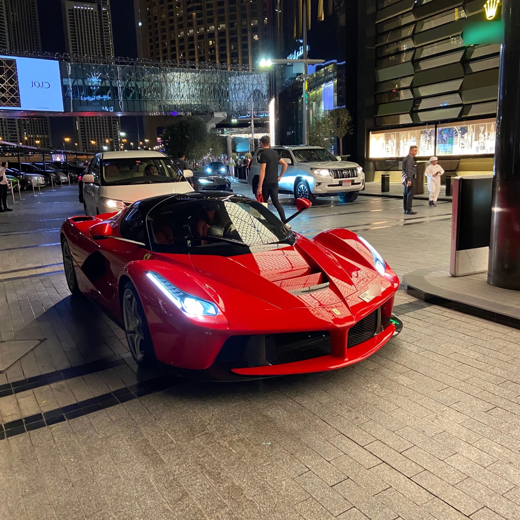 Ferrari LaFerrari spotted in Dubai, United Arab Emirates