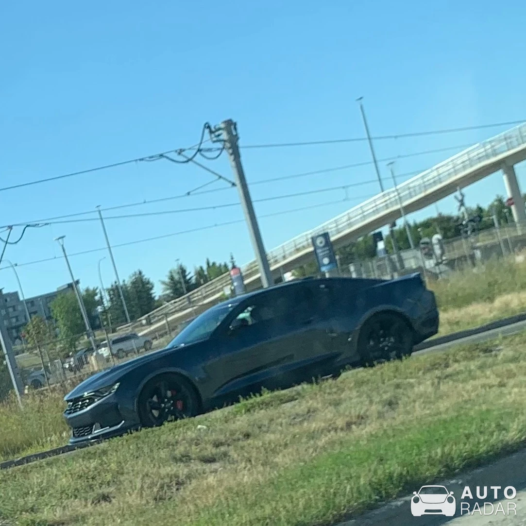 Chevrolet Camaro SS spotted in Calgary, Canada