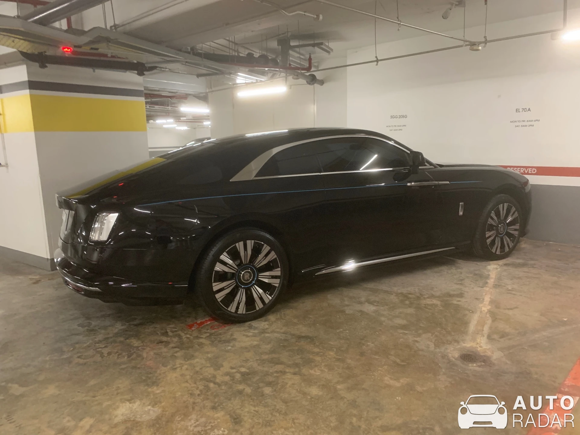 Rolls-Royce Spectre spotted in Singapore, Singapore