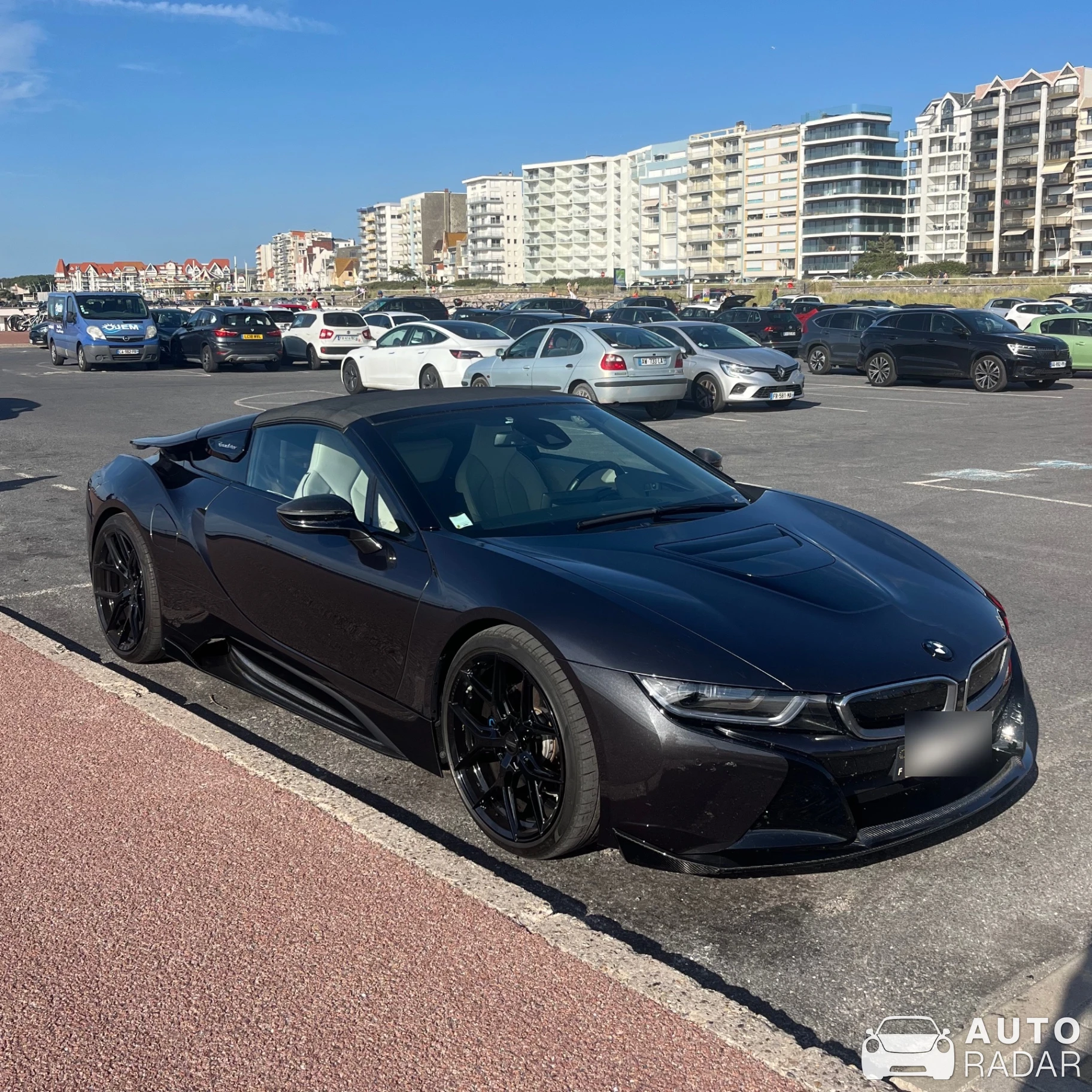 BMW i8 spotted in Le Touquet-Paris-Plage, France