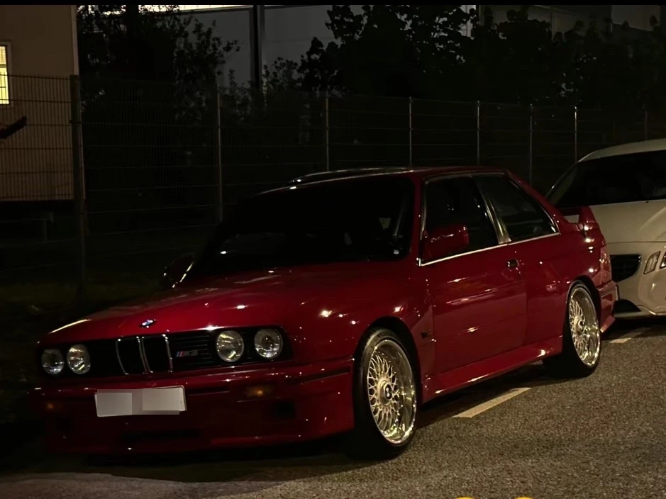 BMW M3 E30 spotted in Upplands Väsby, Szwecja