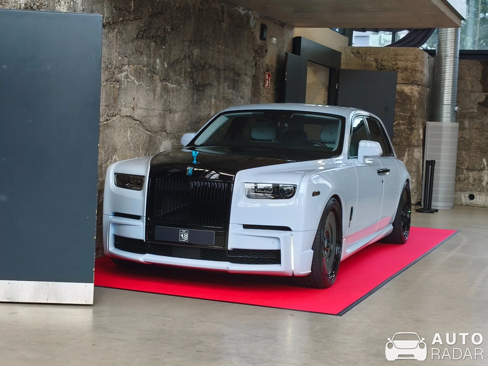 Rolls-Royce Phantom VIII Spofec spotted in München