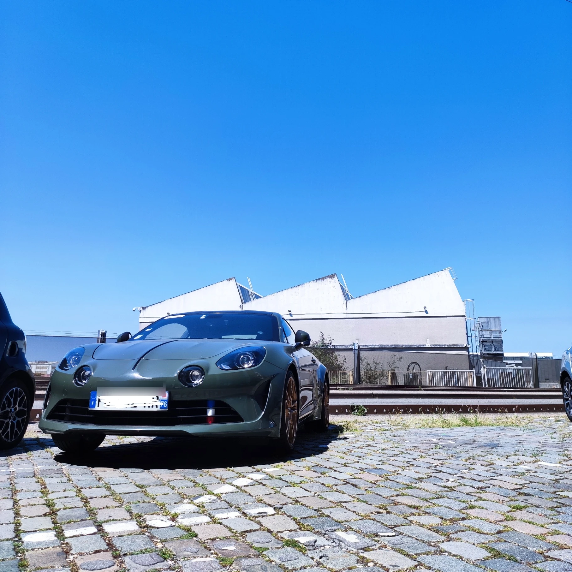 Alpine A110 Légende GT spotted in Le Havre, France