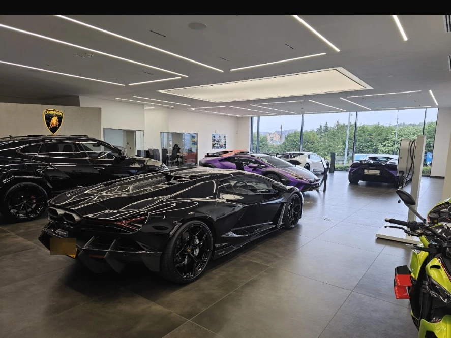 Lamborghini Revuelto spotted in Patchway, United Kingdom
