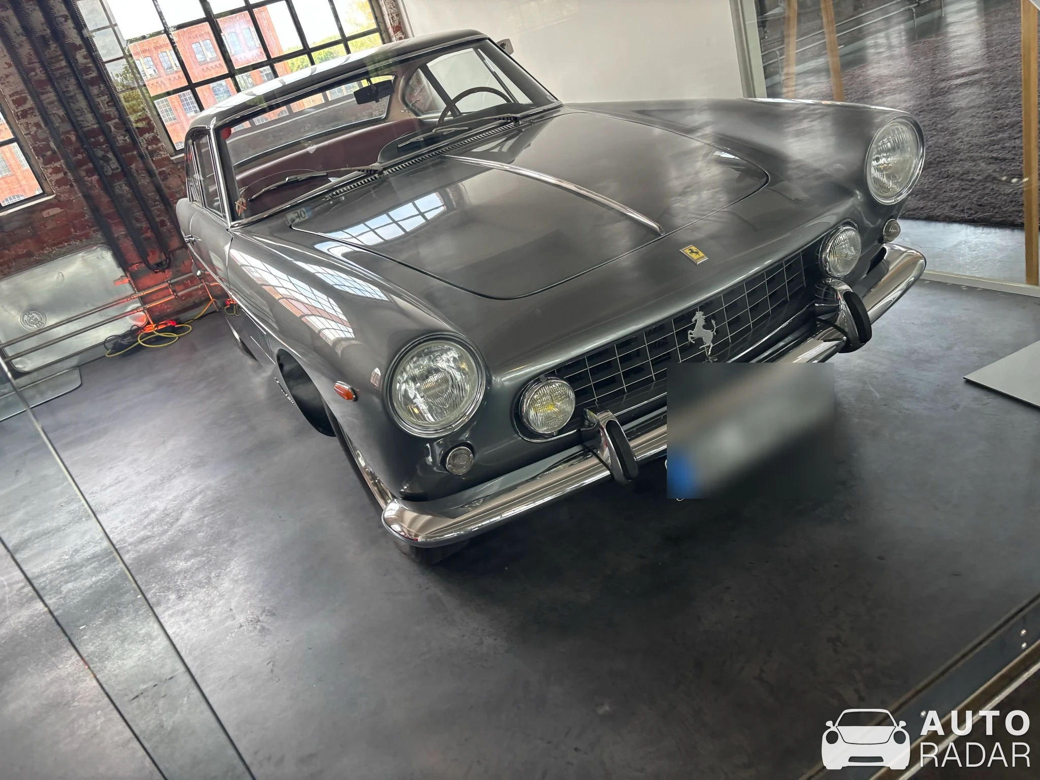 Ferrari 365 GT 2+2 spotted in Frankfurt am Main