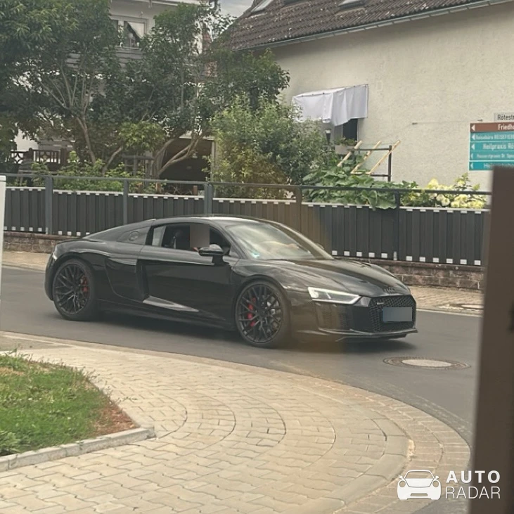 Audi R8 Type 4S spotted in Gelnhausen