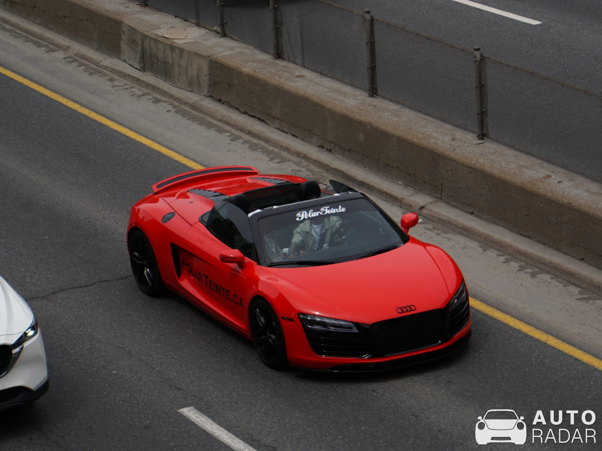 Audi R8 V8 Spyder 2013 spotted in Montréal