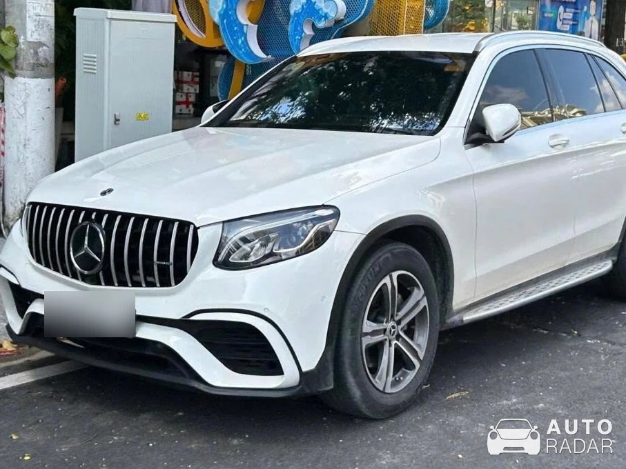Mercedes-AMG GLC 63 X253 2019 spotted in Vĩnh Phúc