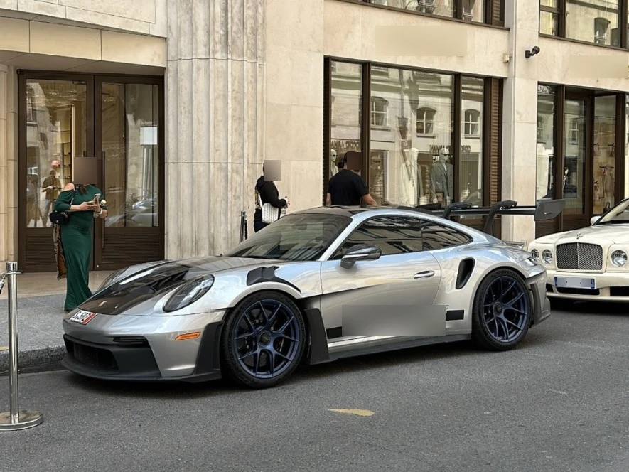 Porsche 992 GT3 RS MkI spotted in Paris, France