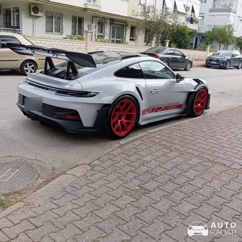 Porsche 992 GT3 RS spotted in Konyaaltı, Türkiye
