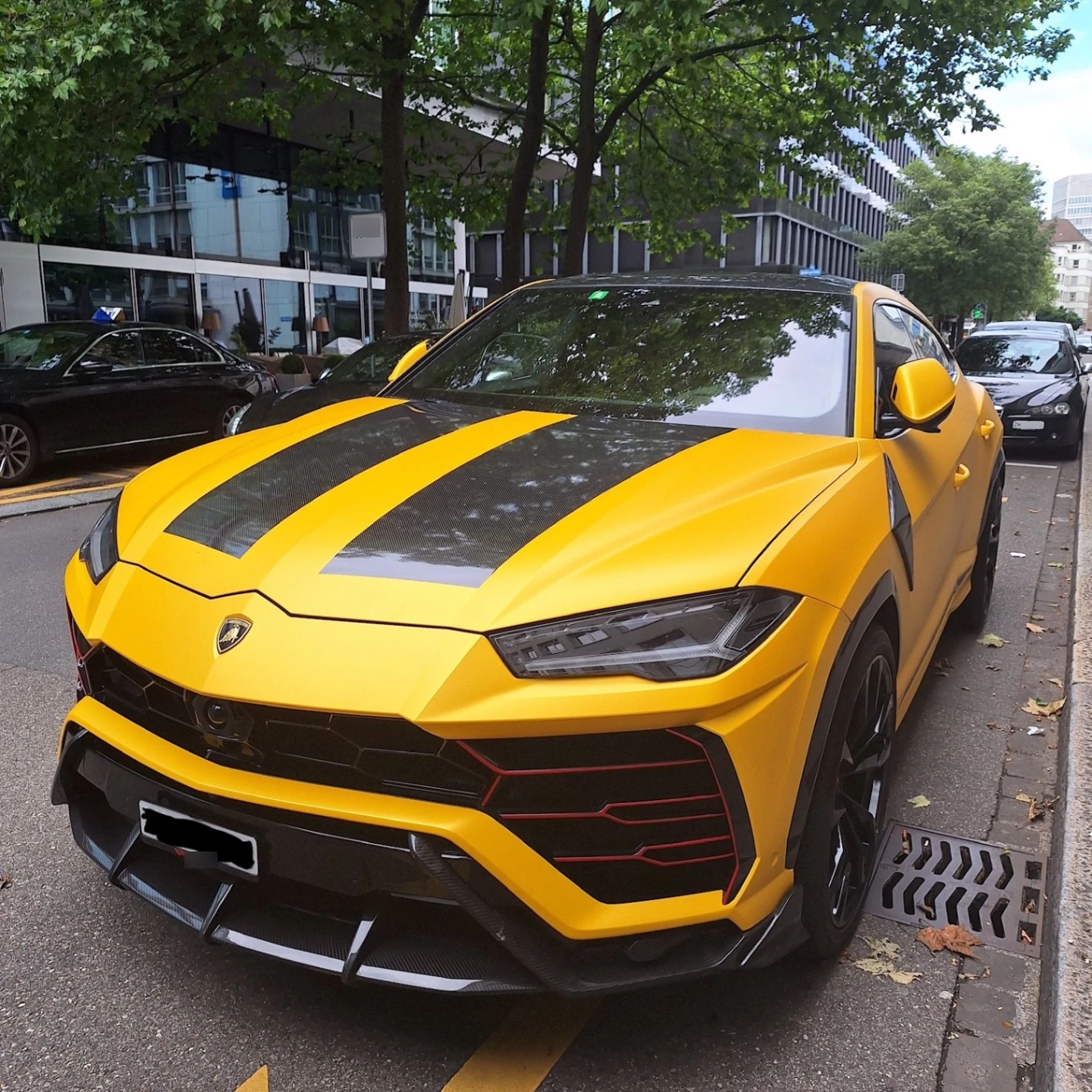 Lamborghini Urus spotted in Zürich, Switzerland
