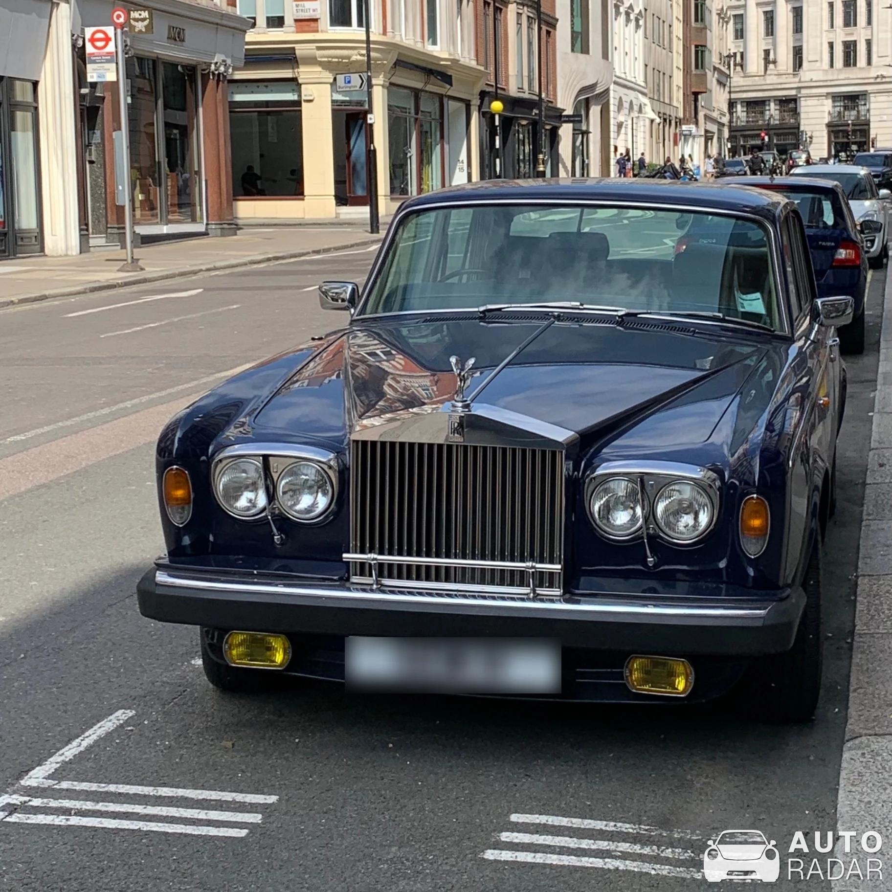 Rolls-Royce Silver Shadow II spotted in Greater London, United Kingdom