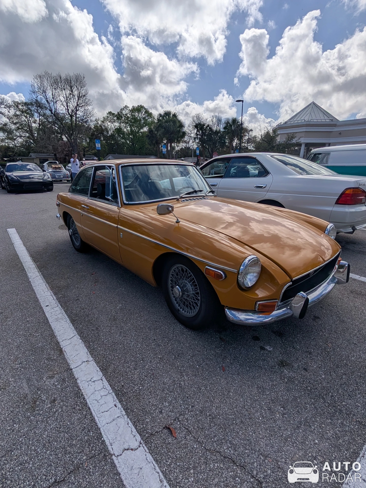 MGB GT spotted