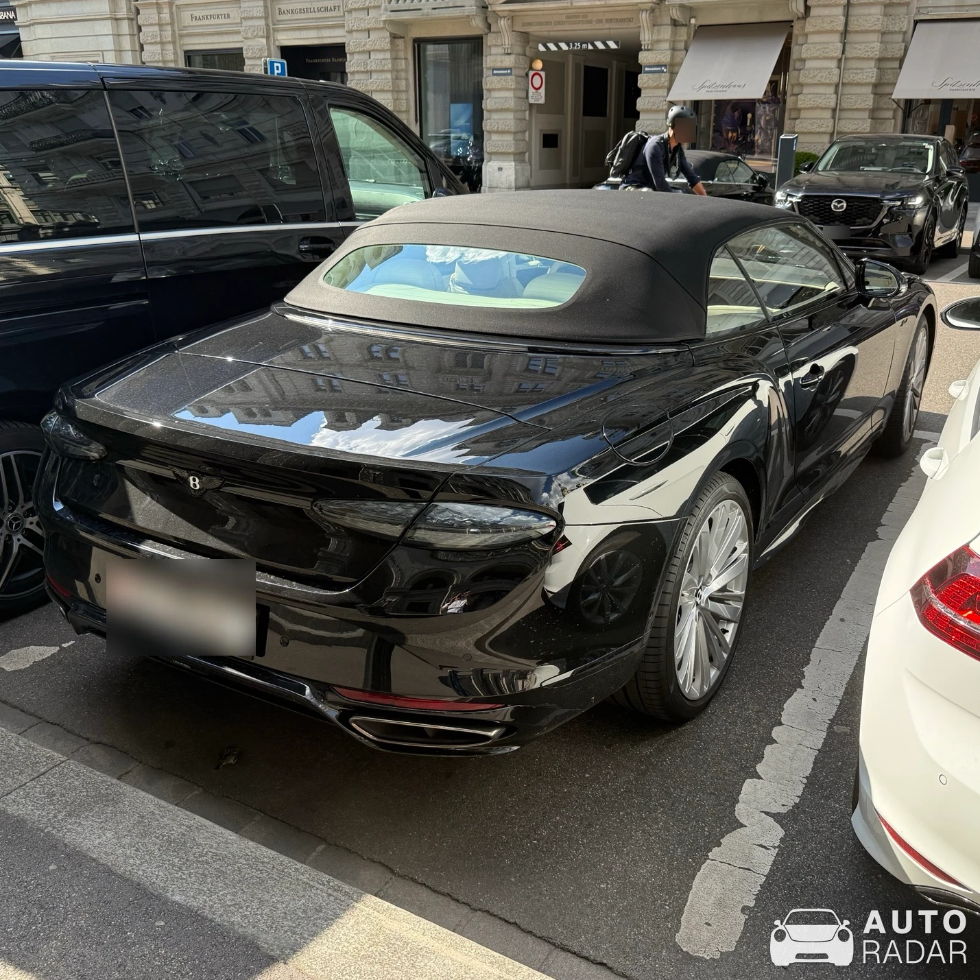 Bentley Continental GTC Speed spotted in Zürich