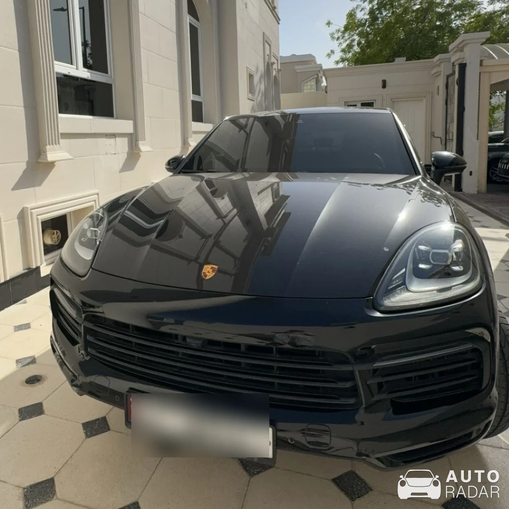 Porsche Cayenne Coupé GTS spotted in Doha, Qatar