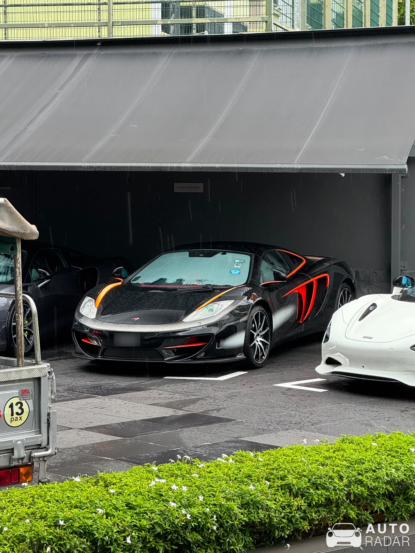 McLaren 12C Singapore Edition spotted in Singapore
