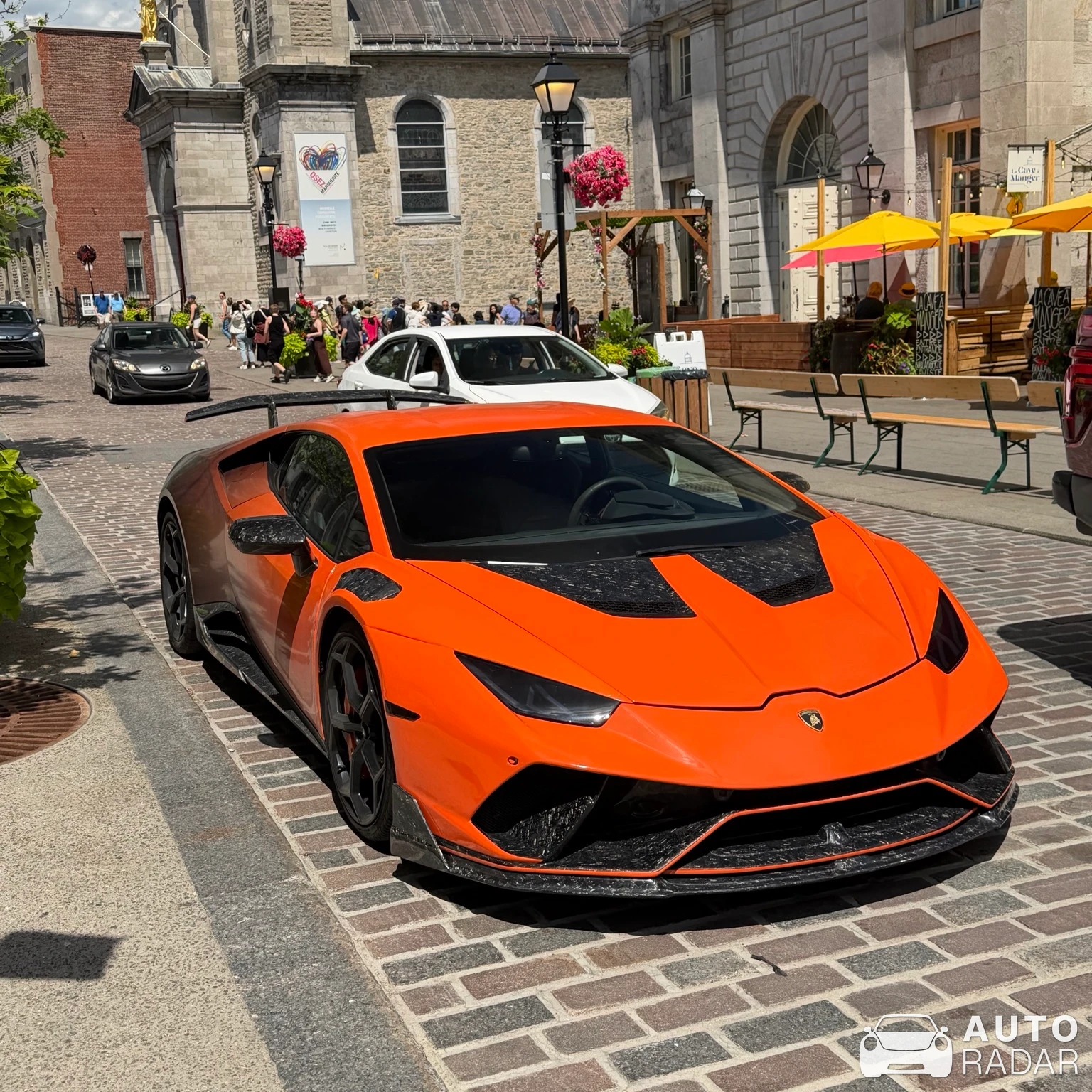Lamborghini Huracán LP640-4 Performante spotted in Montréal