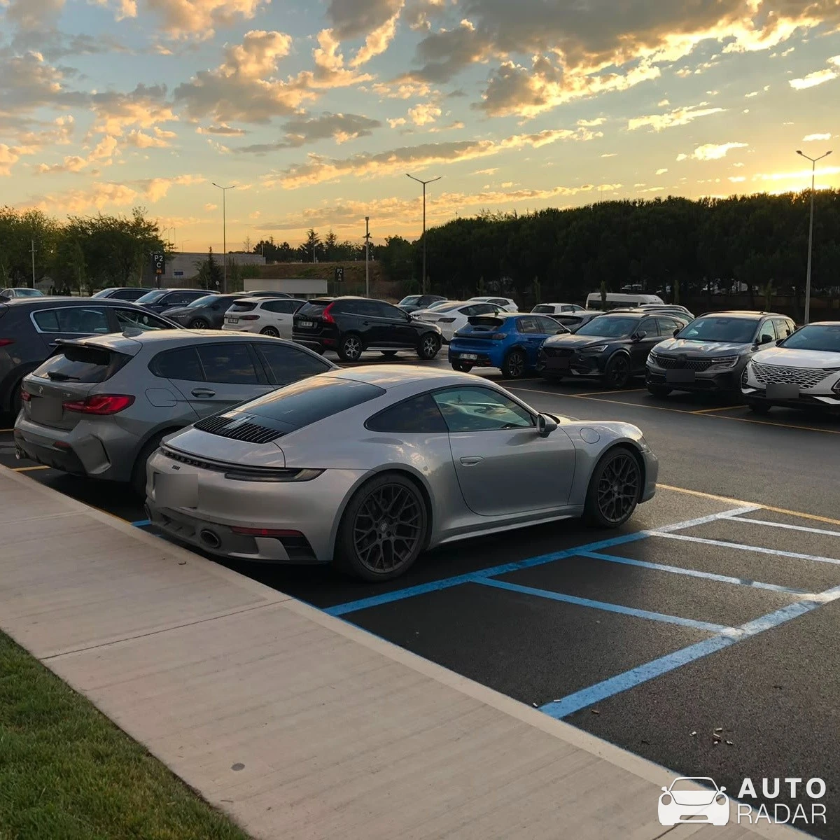 Porsche 992 Carrera MkI spotted in Pendik
