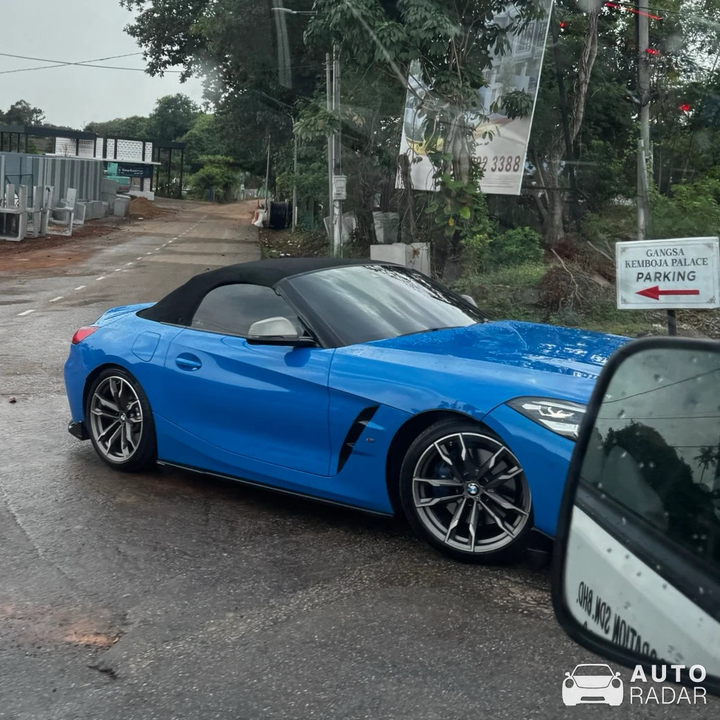 BMW Z4 M40i G29 2023 spotted in Durian Tunggal