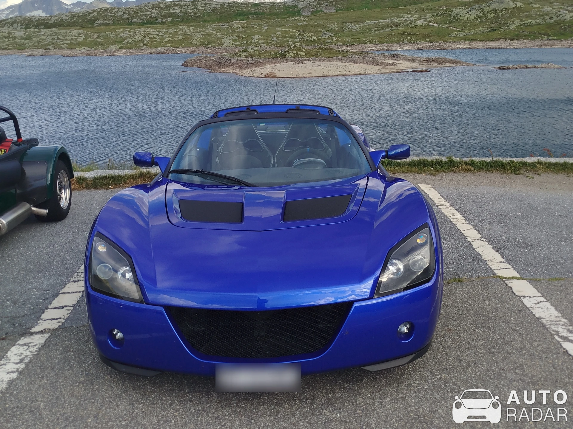 Opel Speedster spotted in Oberwald