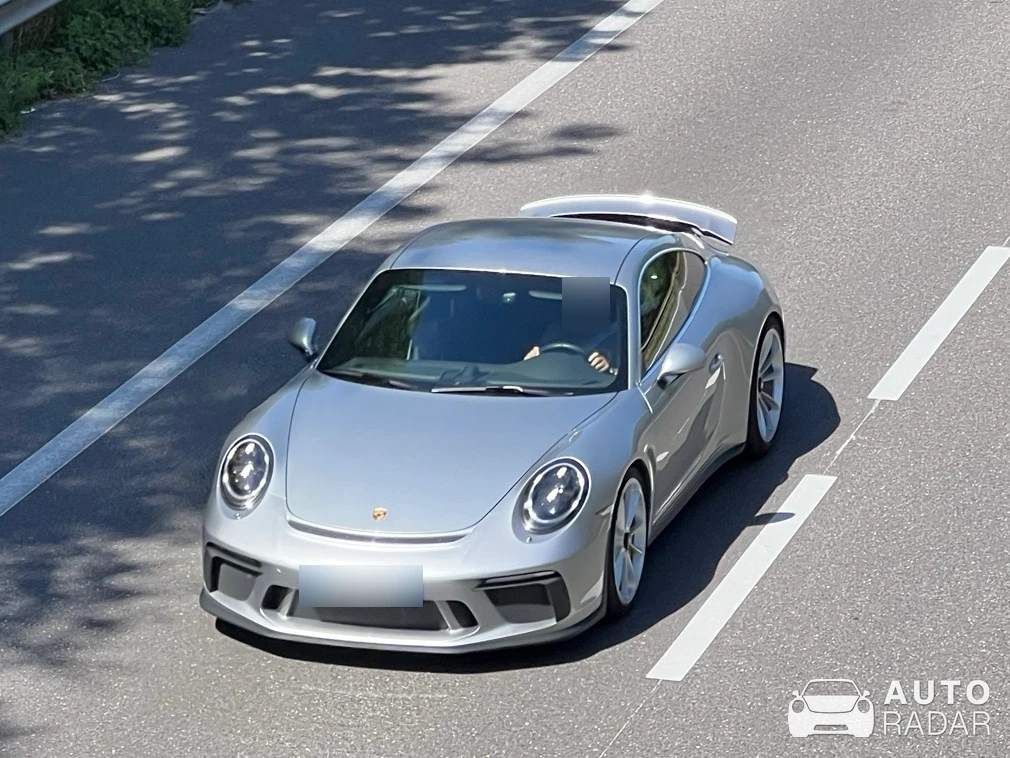 Porsche 991 GT3 Touring spotted in Dommartin-lès-Toul