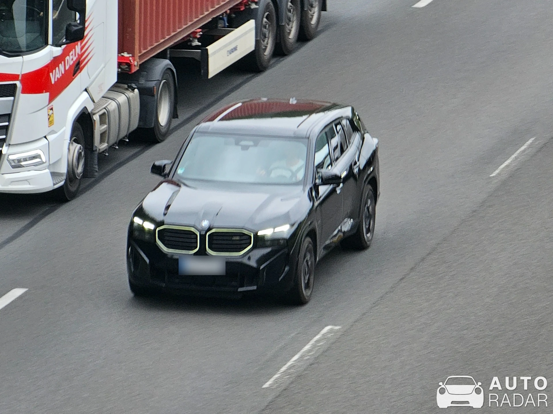 BMW XM G09 spotted in Beek