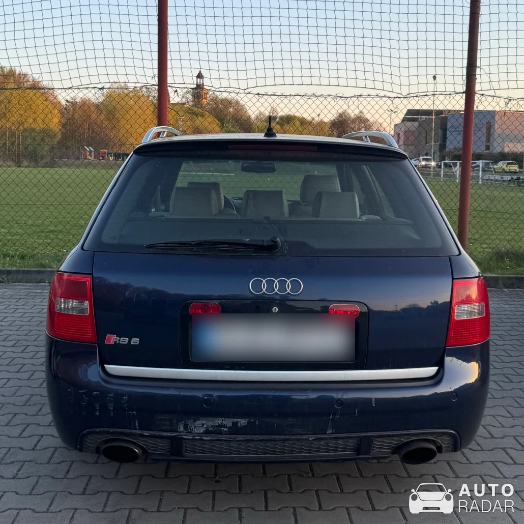Audi RS6 Avant C5 spotted in Jastrzębie-Zdrój