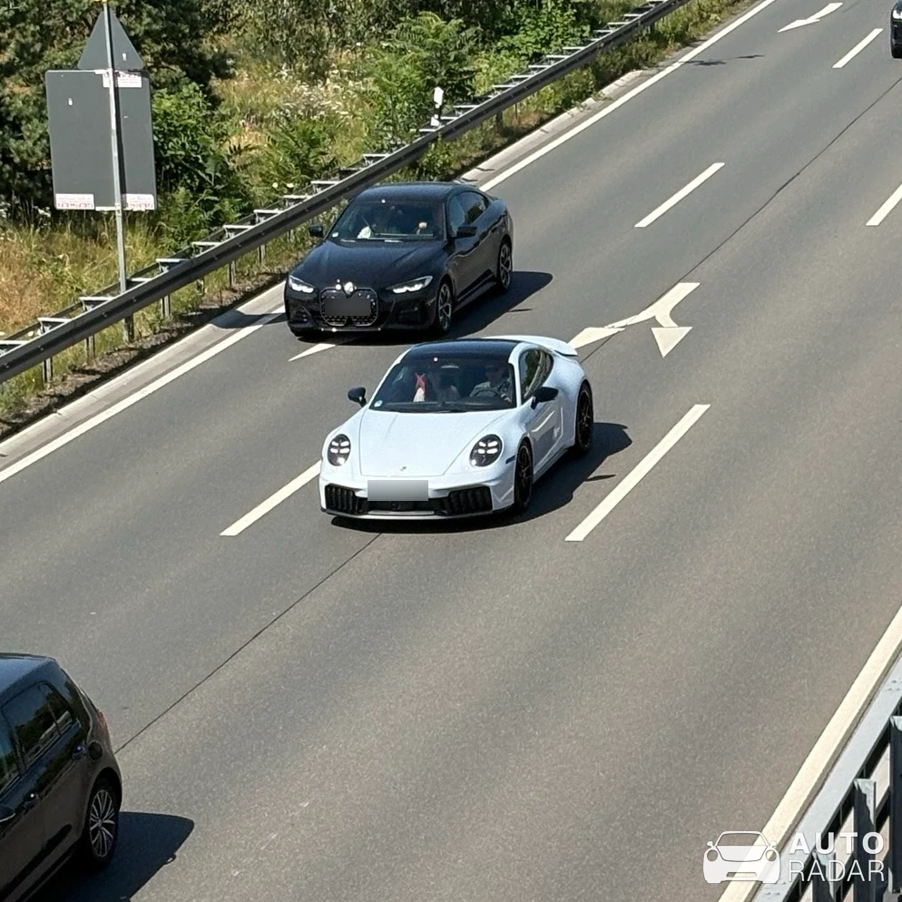 Porsche 992 Carrera GTS Cabriolet MkI spotted in Düsseldorf