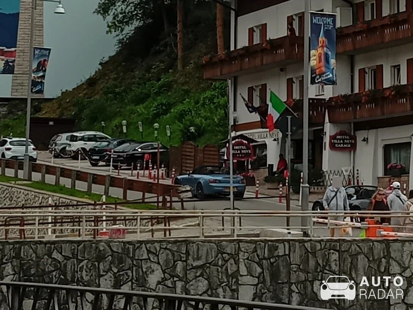 Honda S2000 spotted in Cortina d'Ampezzo