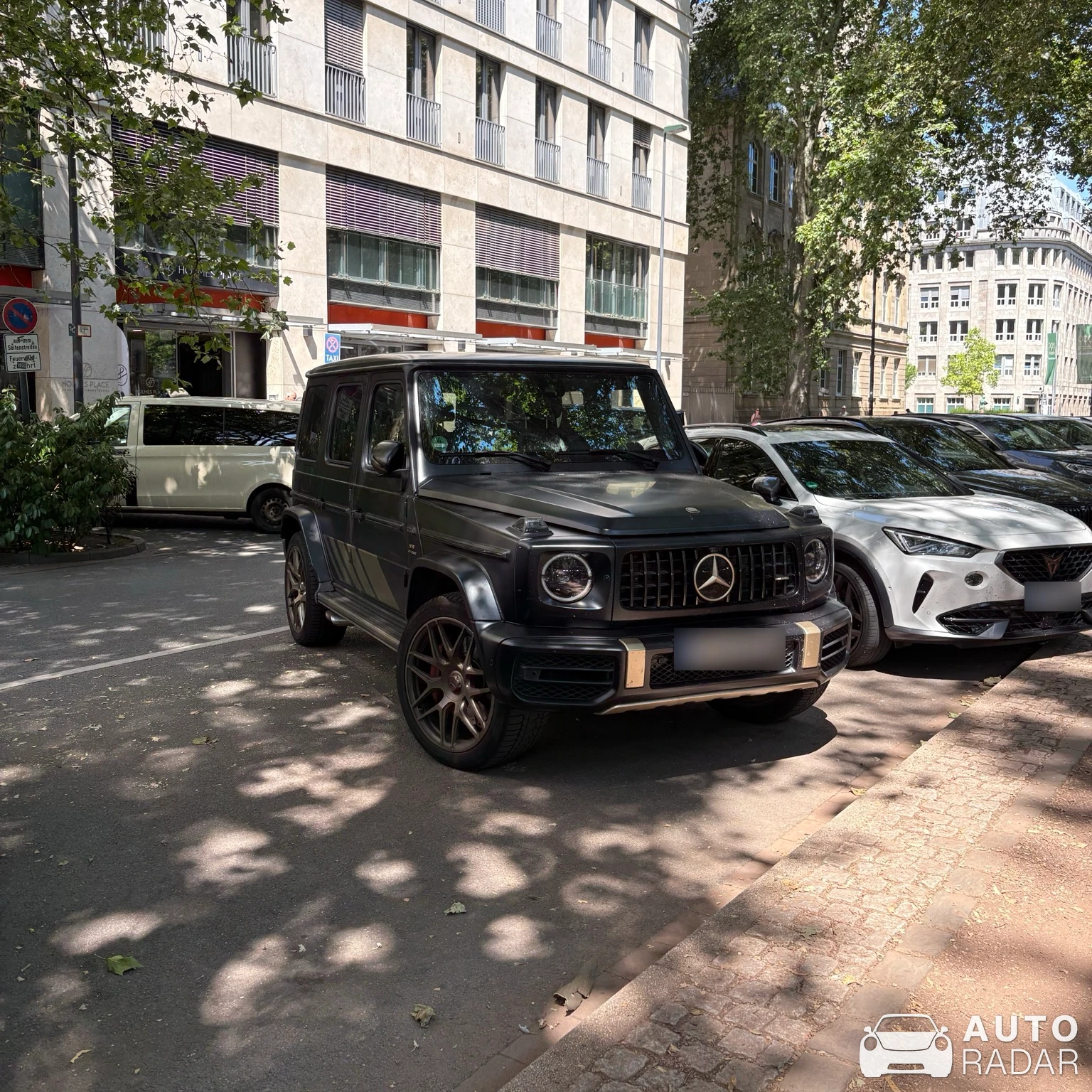 Mercedes-AMG G 63 W463 2018 Grand Edition spotted in Düsseldorf, Deutschland