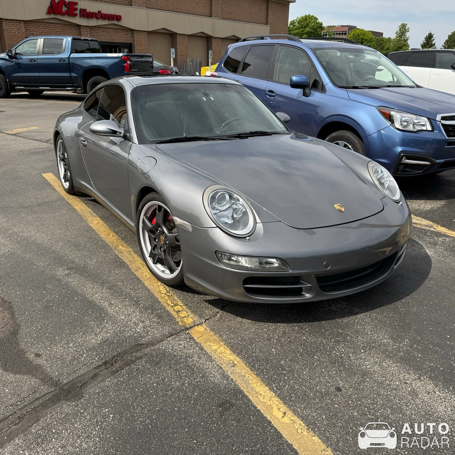 Porsche 997 Carrera 4S spotted in Milwaukee