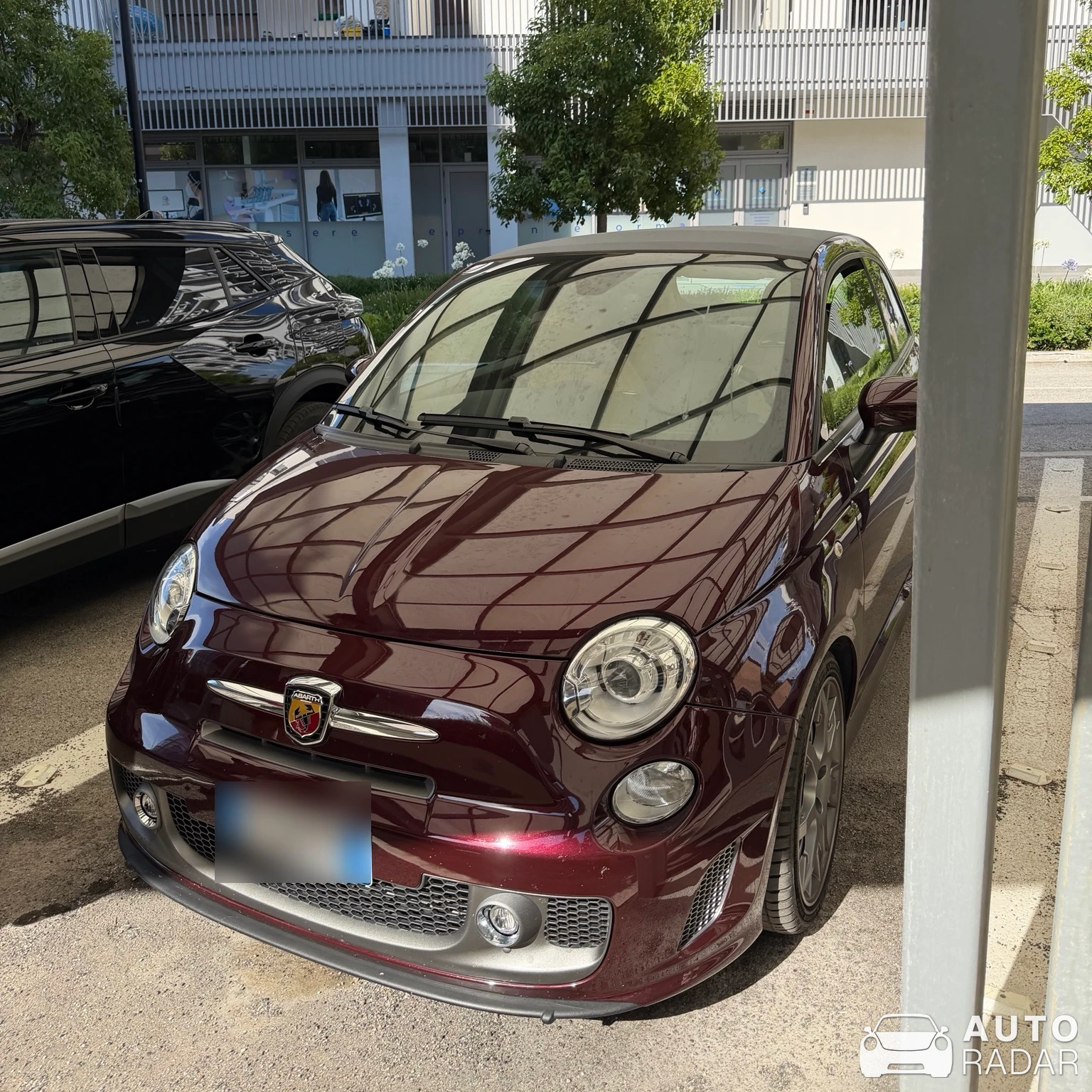 Abarth 695 Edizione Maserati spotted in Montesilvano